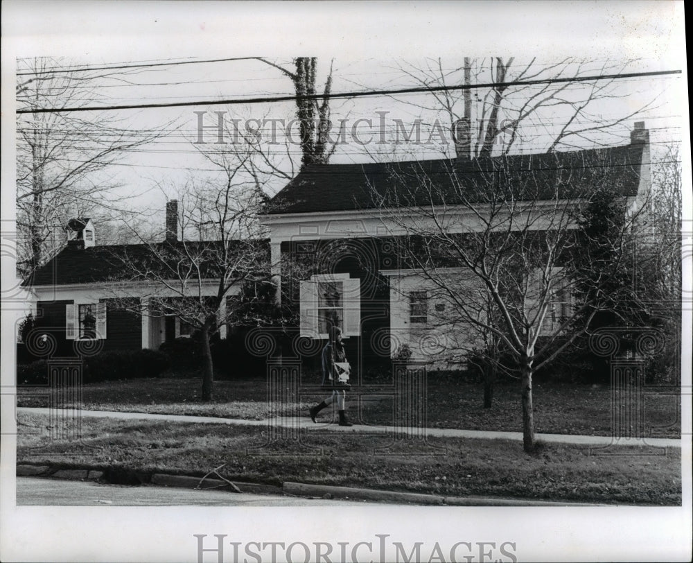 1975 Press Photo Chagrin Falls Century House - Ohiio - Historic Images