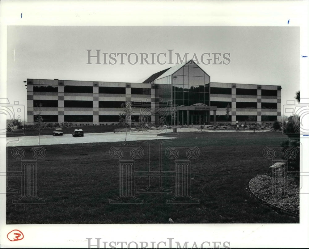 1991, The Eltech Building - Chardon, Ohio - cvb01586 - Historic Images