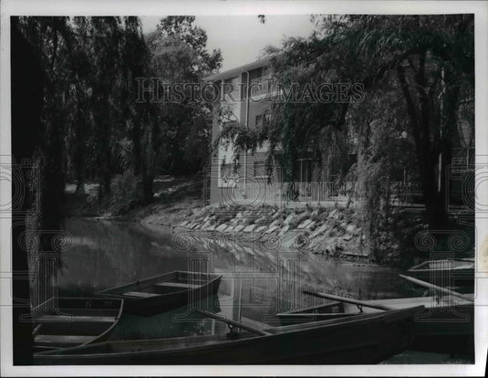 1965 Press Photo One of the City's Apartment Complexes in Brookpark Ohio - Historic Images