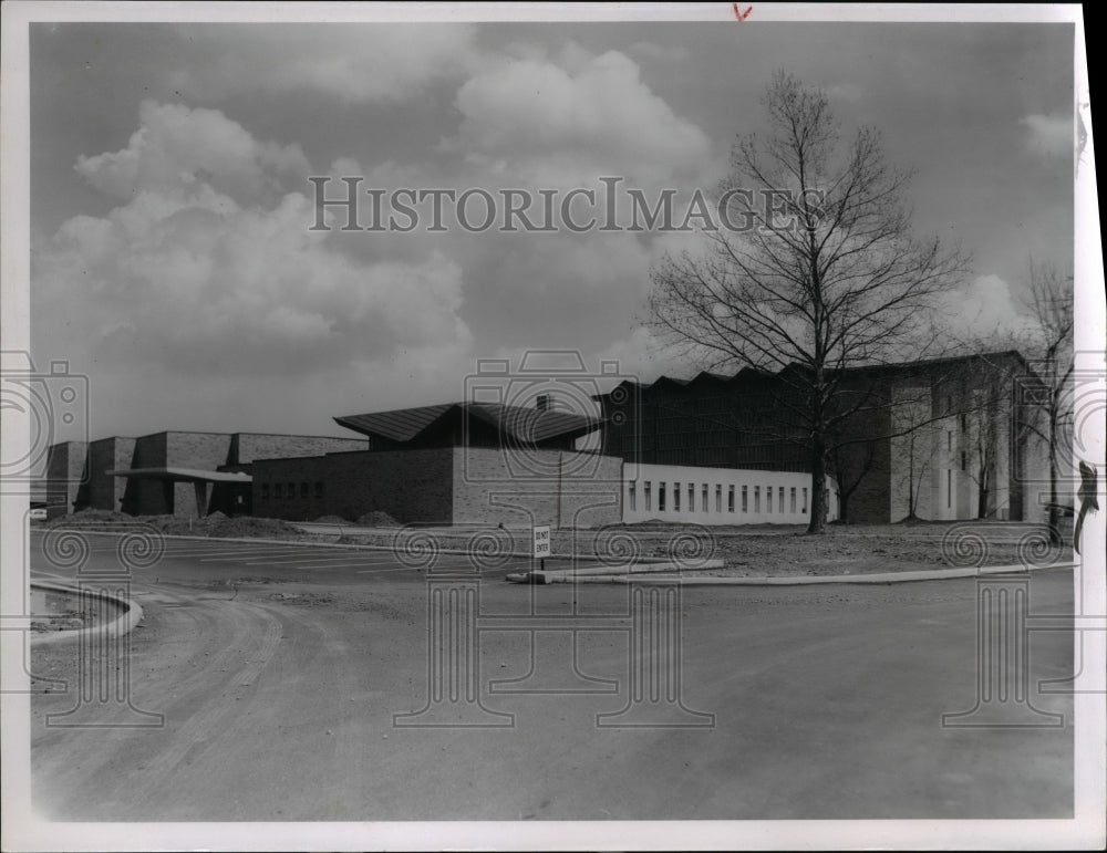 1957 Press Photo Fairmount Temple in Beachwood, Ohio - Historic Images