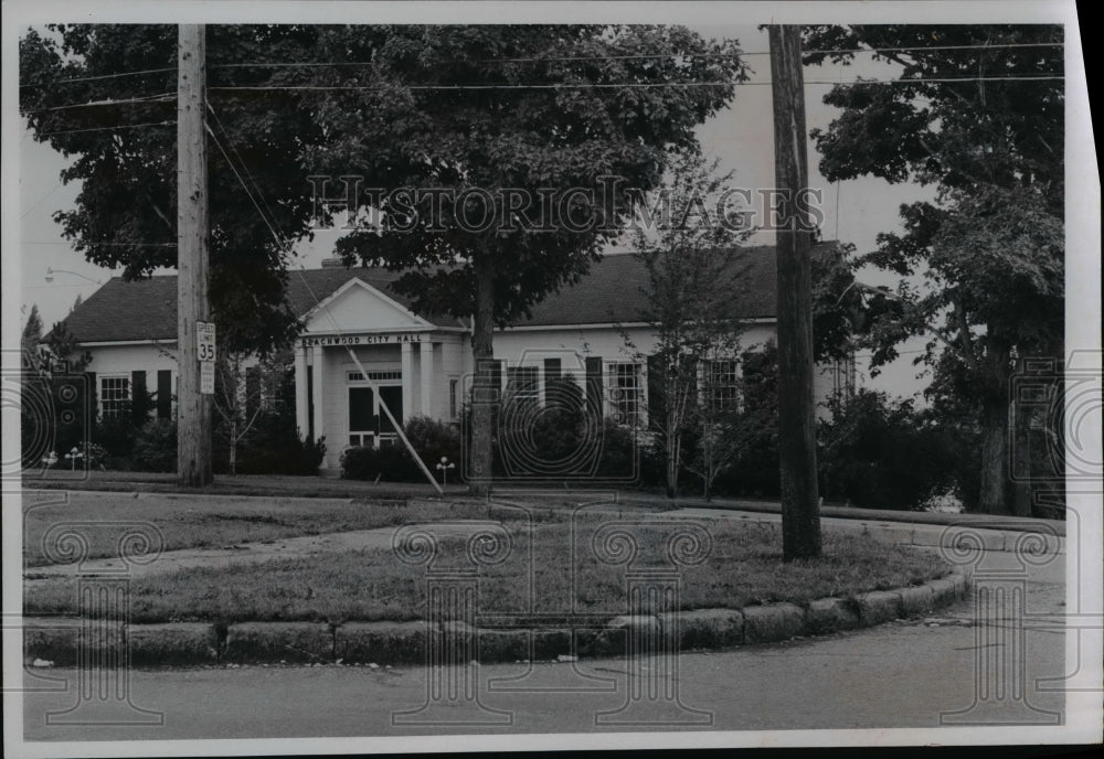 1965 Press Photo Exterior view of the Beachwood City hall, Ohio - Historic Images