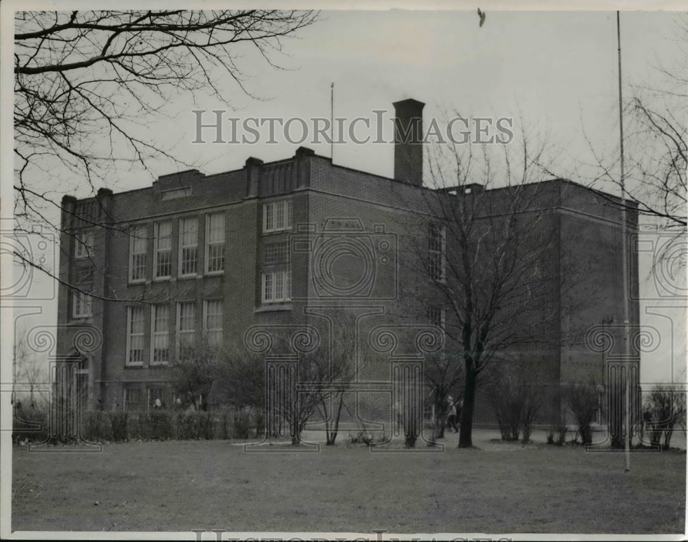 1950 Press Photo  Brookpark School, Rocky River Drive, Ohio - Historic Images