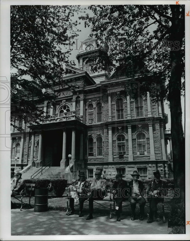 1977 Press Photo Ohio Cambridge Guernsey City Courthouse - Historic Images