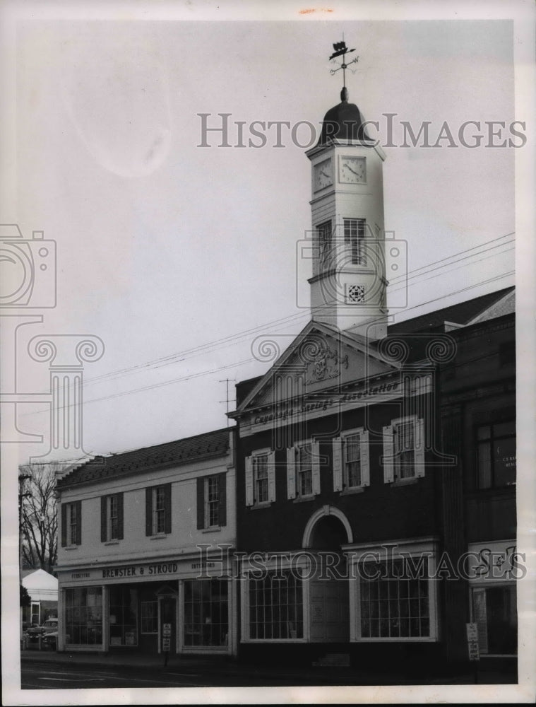 1961 Press Photo These two buildings were modernized to hide their age. - Historic Images