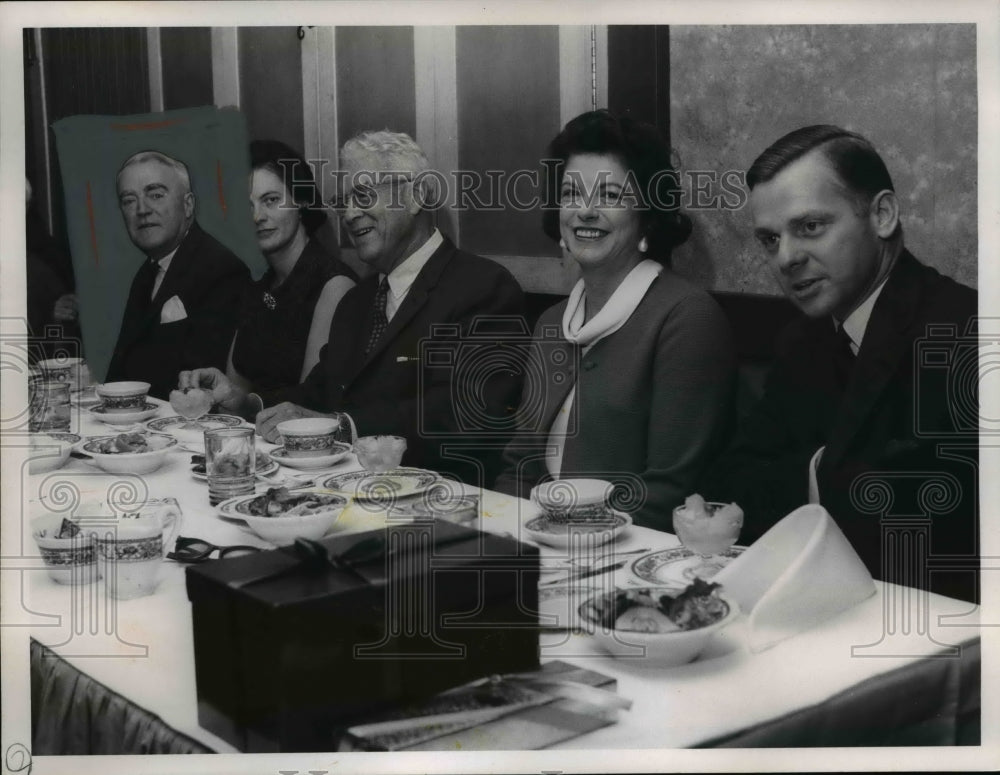 1966 Press Photo L-R; Barry Mullaneys, Mrs. Rice, Philip Porter &amp; Mrs. W. Adam - Historic Images