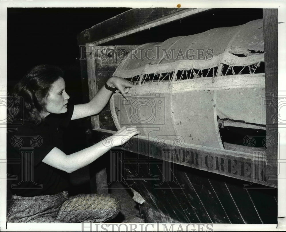 1987 Press Photo Billie Erickson of the Fowler&#39;s Mill in Ohio - Historic Images