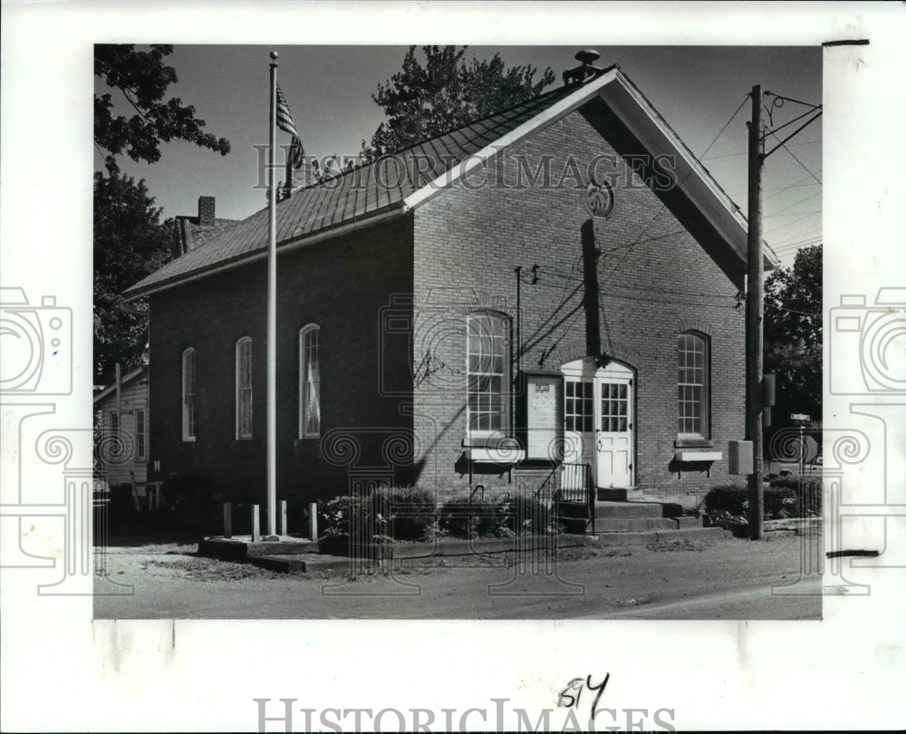 1989 Press Photo Old Town Hall, Historical Society in Avon Ohio - Historic Images