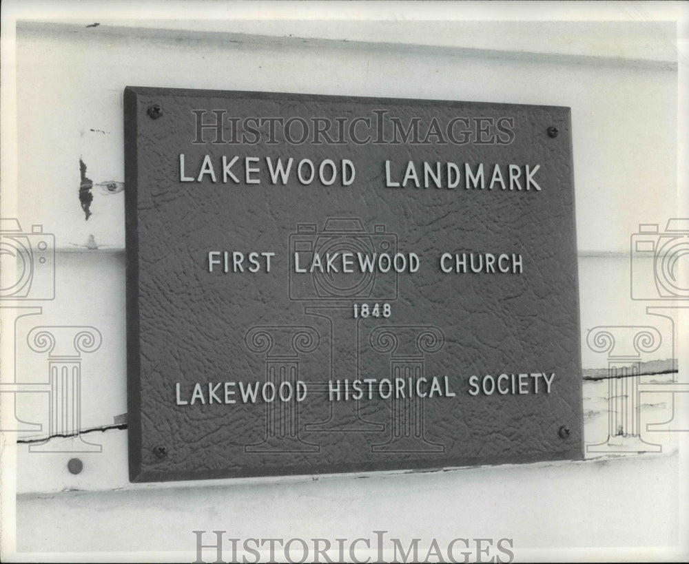 1972 Press Photo Plaque on Lakewood oldest church Andrews &amp; Detroit Ave. - Historic Images