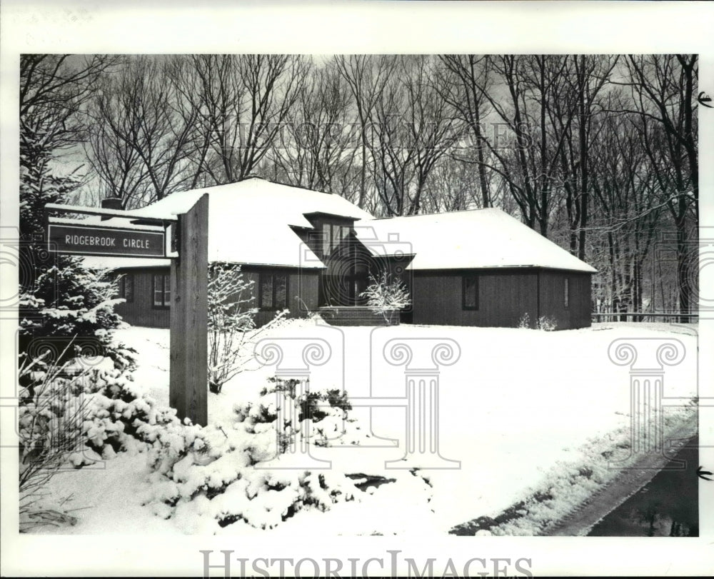 1987 Press Photo Model home at the Woods of Lyndhurst Ohio - cvb02673 - Historic Images