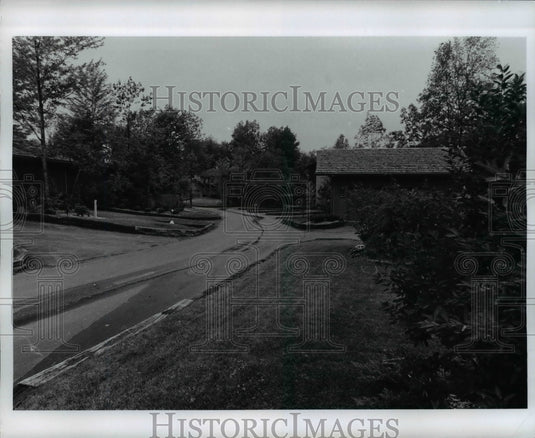 1974 Press Photo Street in Walden Aurora Ohio - Historic Images
