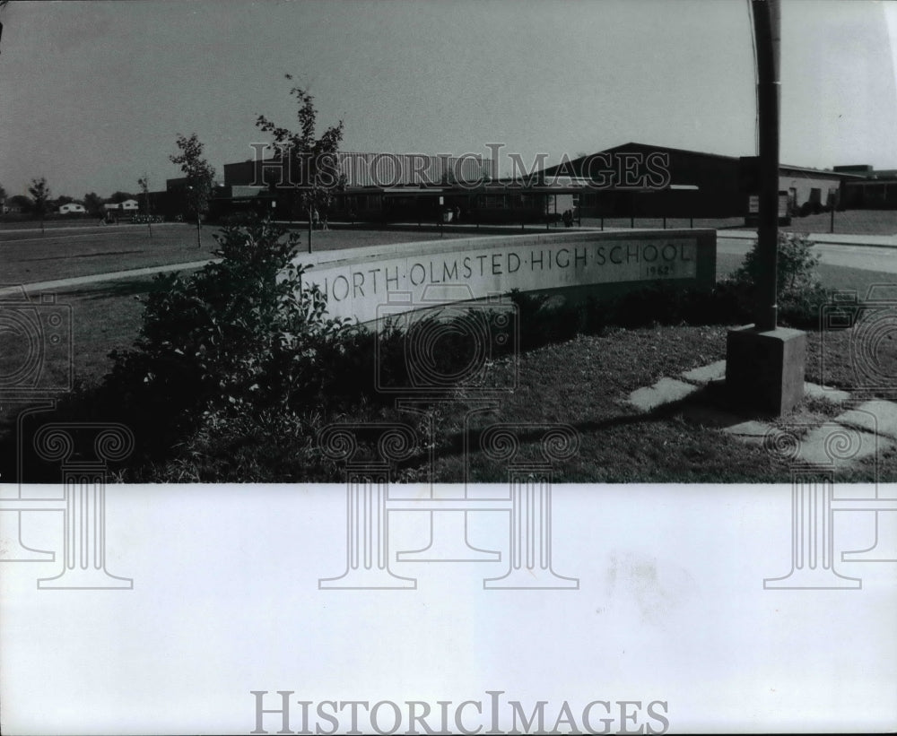 1973 Press Photo North Olmsted Ohio High School - Historic Images