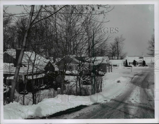 1965 Press Photo Rocky River Ohio, Street Scene - Historic Images