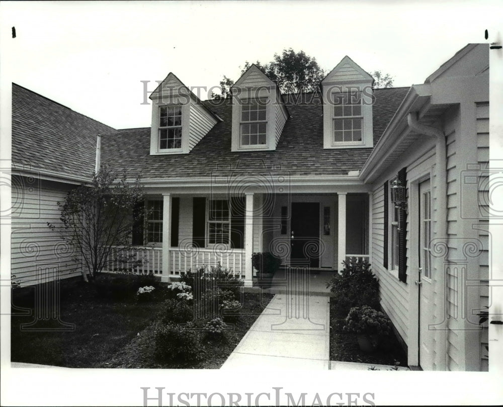 1987 Press Photo Whitetail Run Model Condos South Russell Ohio - Historic Images