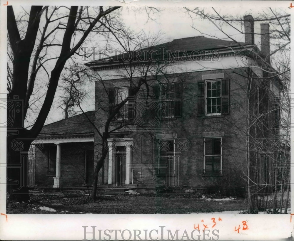 1968 Press Photo Pomeroy house in Stongsville Ohio - cvb03072 - Historic Images