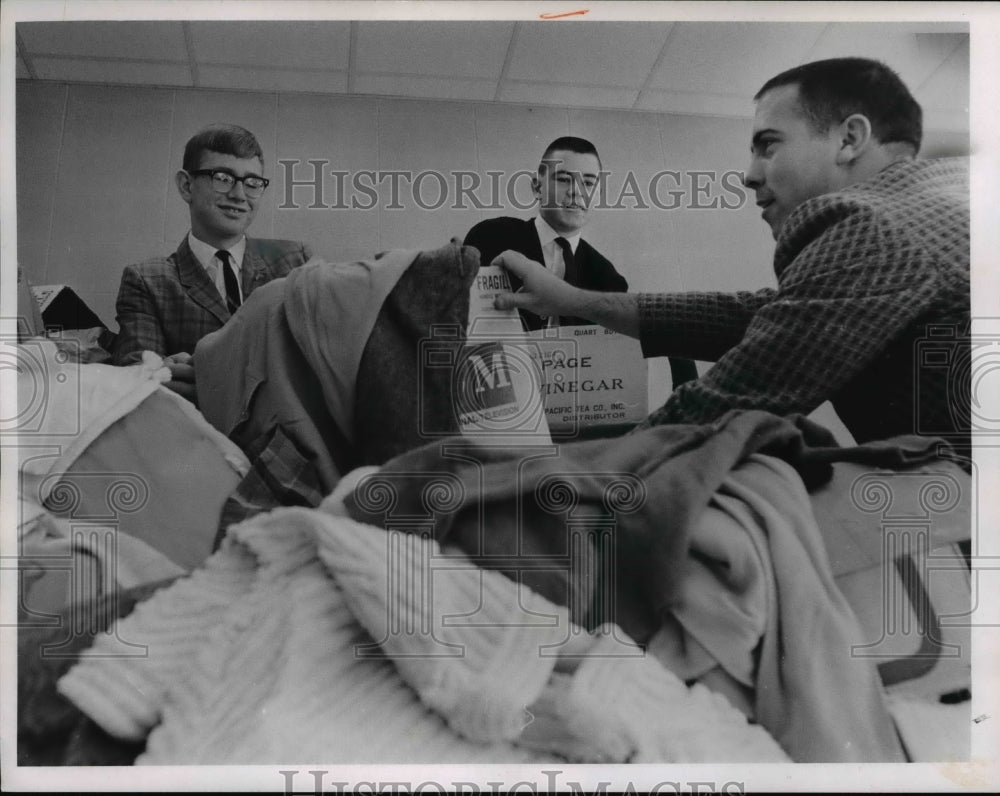 1965 Press Photo Bryan Burney, Thomas Kens and Dave Adams, YMCA youth secretary-Historic Images