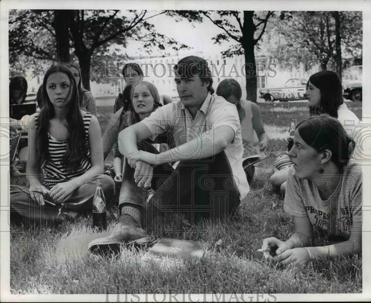 1971 Press Photo L-R;  Claudine Southerland, William Starkey,John Sinko - Historic Images