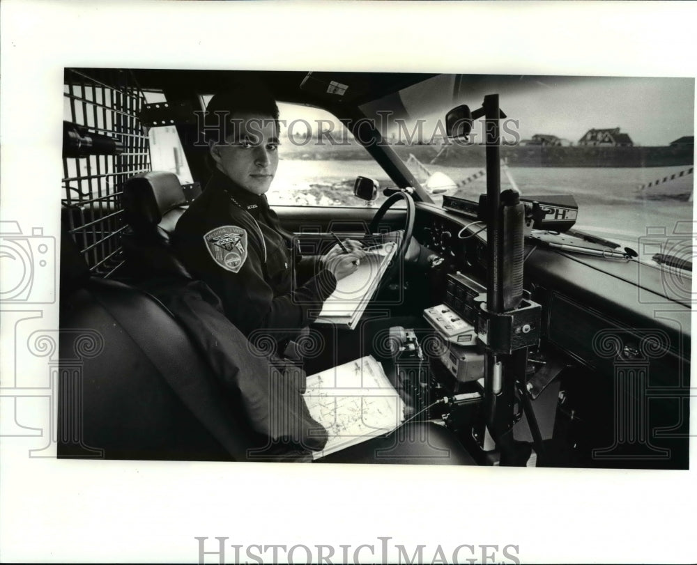 1986 Press Photo Medina Township Police cadet, Medina Ohio - Historic Images