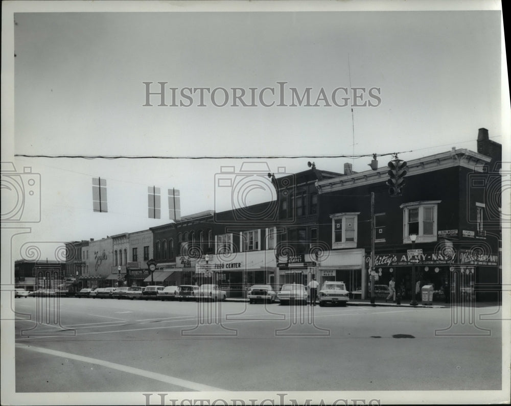 1963 Press Photo West side of Mediva, Ohio Square showing Stores - Historic Images
