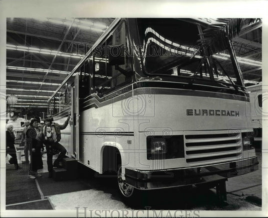 1987 Press Photo Great Lakes Recreational Vehicle Show - cvb03604-Historic Images