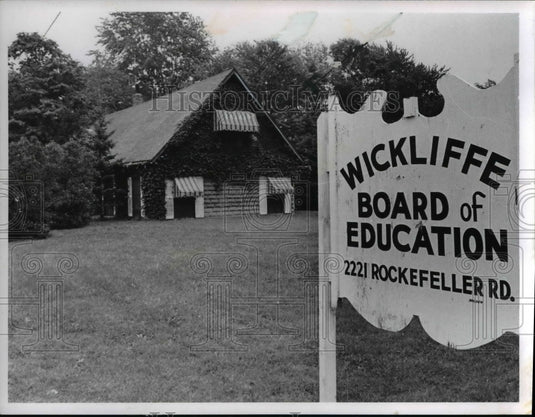1965 Press Photo Wickliffe Ohio - Board of Education 2221 Rockefeller Road - Historic Images