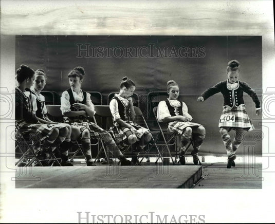 1983 Press Photo Dancing Competition at the Ohio Scottish Games in Oberlin - Historic Images