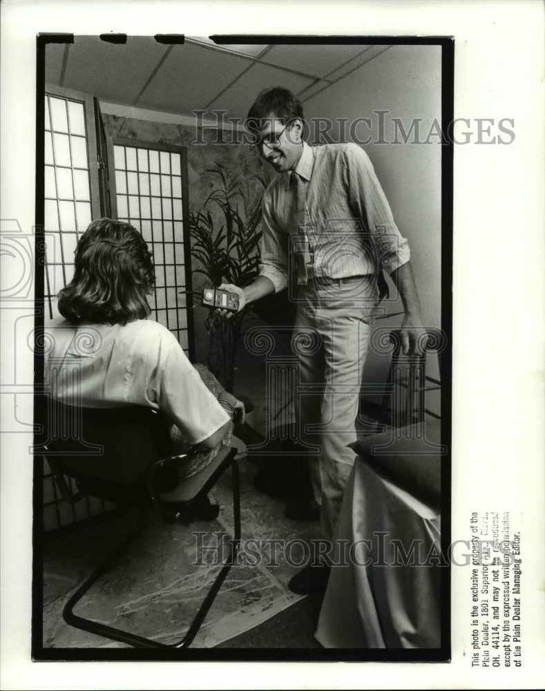 1988 Press Photo Erick Skrol professional photographer of Gary Wild Photography - Historic Images