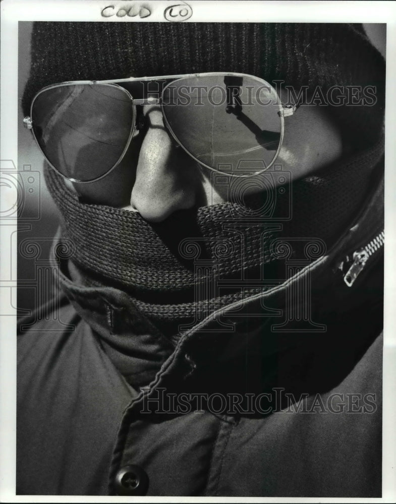 1987 Press Photo Douglas Zalud, freelance photographer from Fairfax Va. - Historic Images