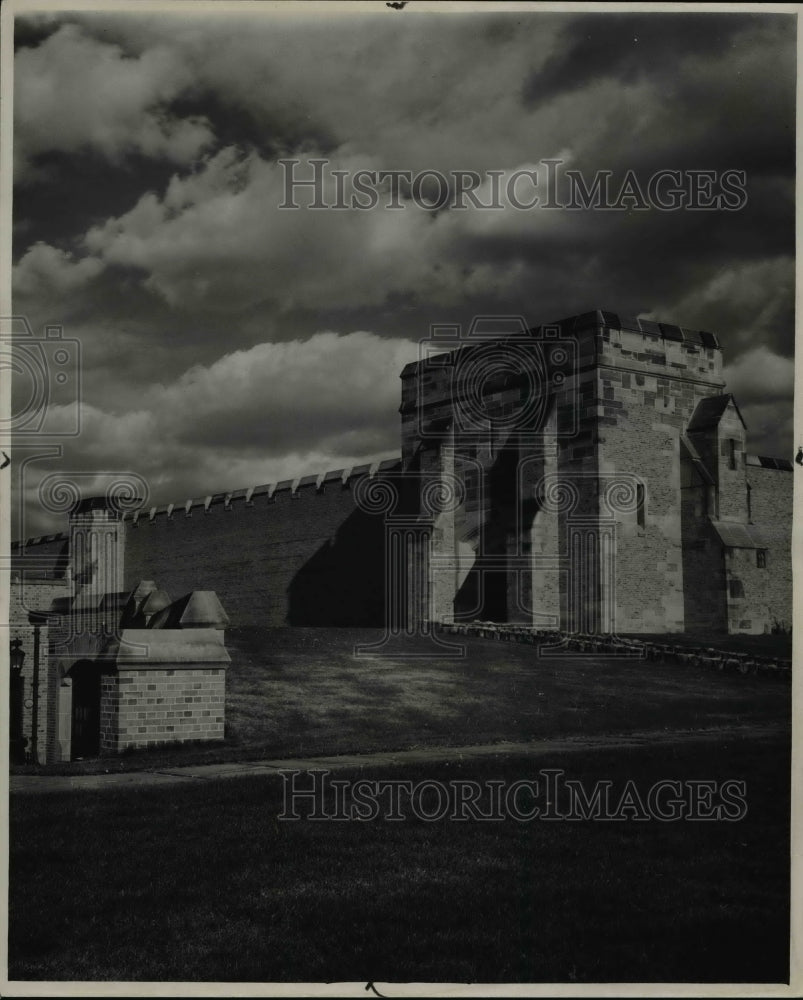 1947 Press Photo West Side Reservior at Parma Hts. Beauty in Western Reserve - Historic Images