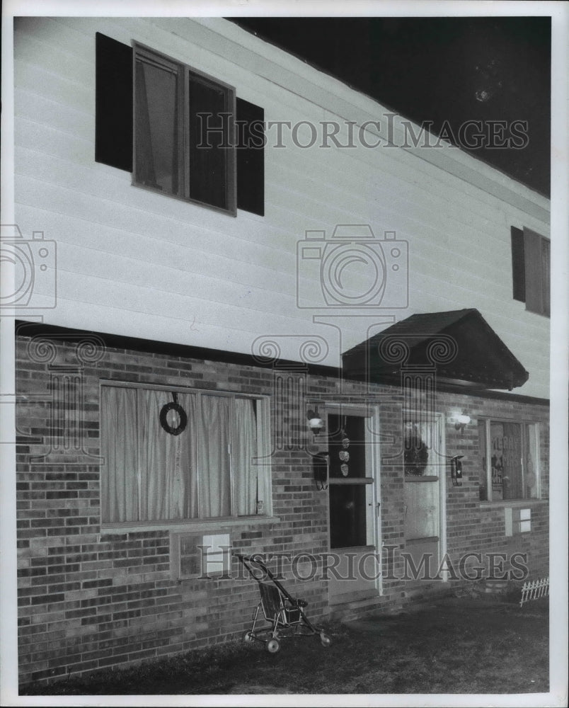 1972 Press Photo Scene of Raid in Mentor on Lake - Ohio - Historic Images