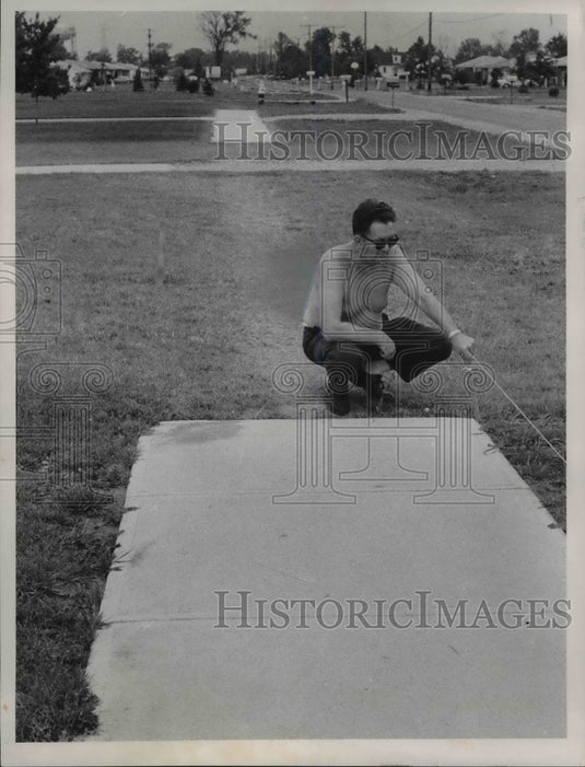 1966 Press Photo Only sidewalks on Priem Road - Historic Images