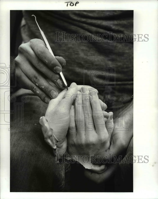 1982 Press Photo "Body Parts" - Shot at Hessler St. Fair Booth - Historic Images