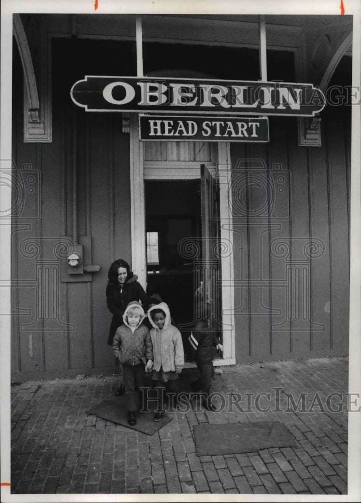 1973 Press Photo Mrs. Lawrence J. Urban of Oberlin Head Start Transit - Historic Images