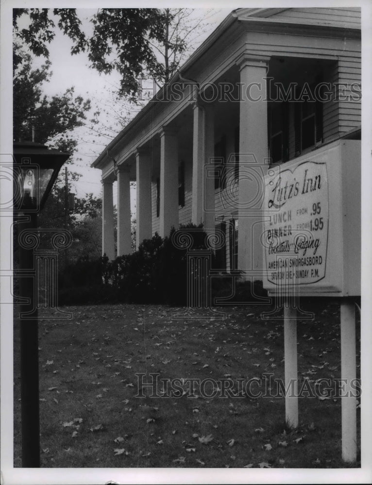 1967 Press Photo Lutz's Inn - cvb04267 - Historic Images