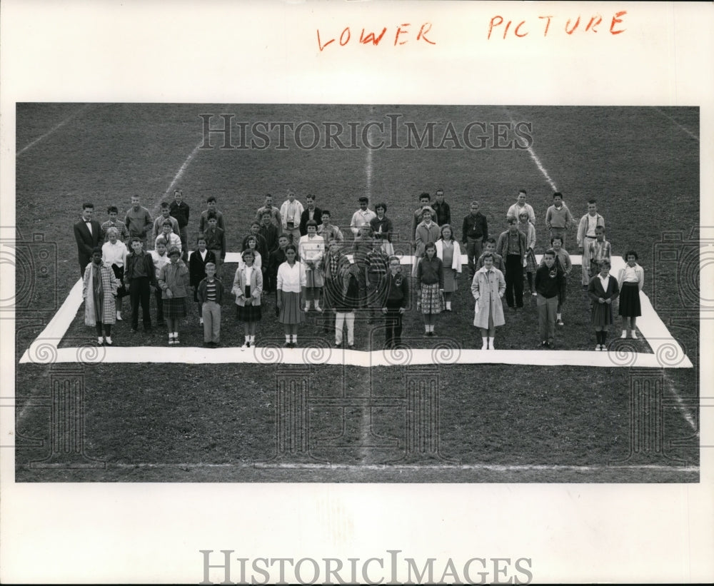1961 Press Photo Students at Orange Village Ohio - Historic Images