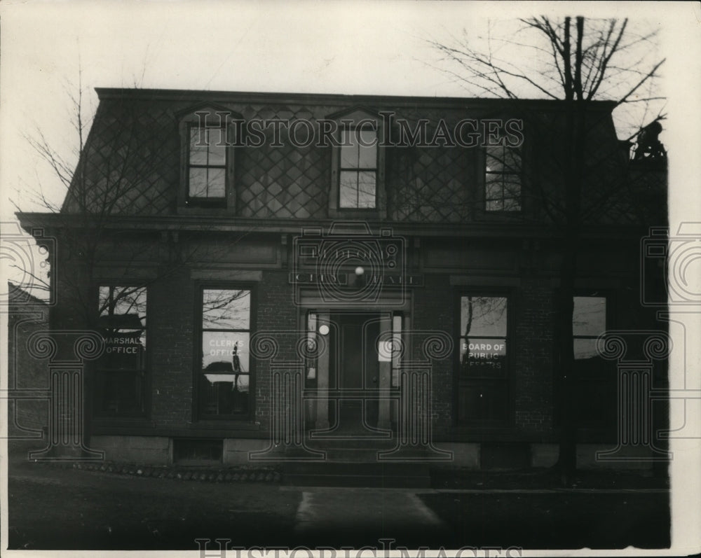 1930 Press Photo Bedford City Hall - Historic Images