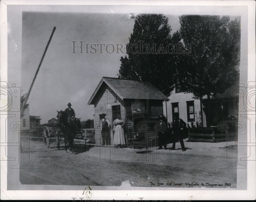 1968 Press Photo First settlement in Mayfiled Superior Road area - Historic Images