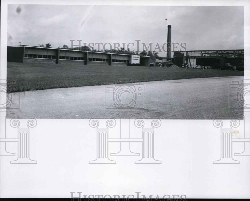 1958 Press Photo High School Chester, Ohio - cvb04477 - Historic Images