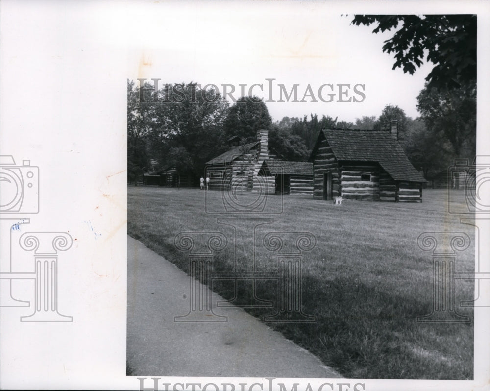 1966 Press Photo Log buildings at Schoenbrunn, Ohio - Historic Images