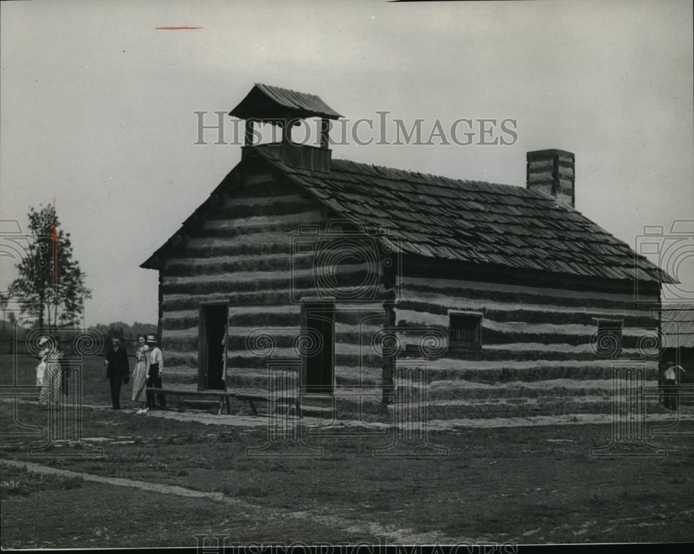 1935 Press Photo Schoenbrunn State Park, New Philadelphia Ohio - Historic Images