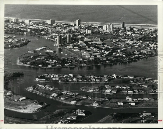1973 Press Photo, Brisbane, Australia. - cvb04945 - Historic Images