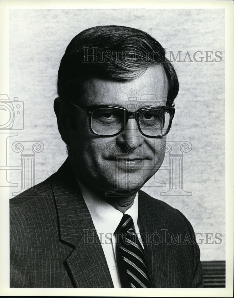 1983 Press Photo Richard D. Rinehart - cvb05267 - Historic Images