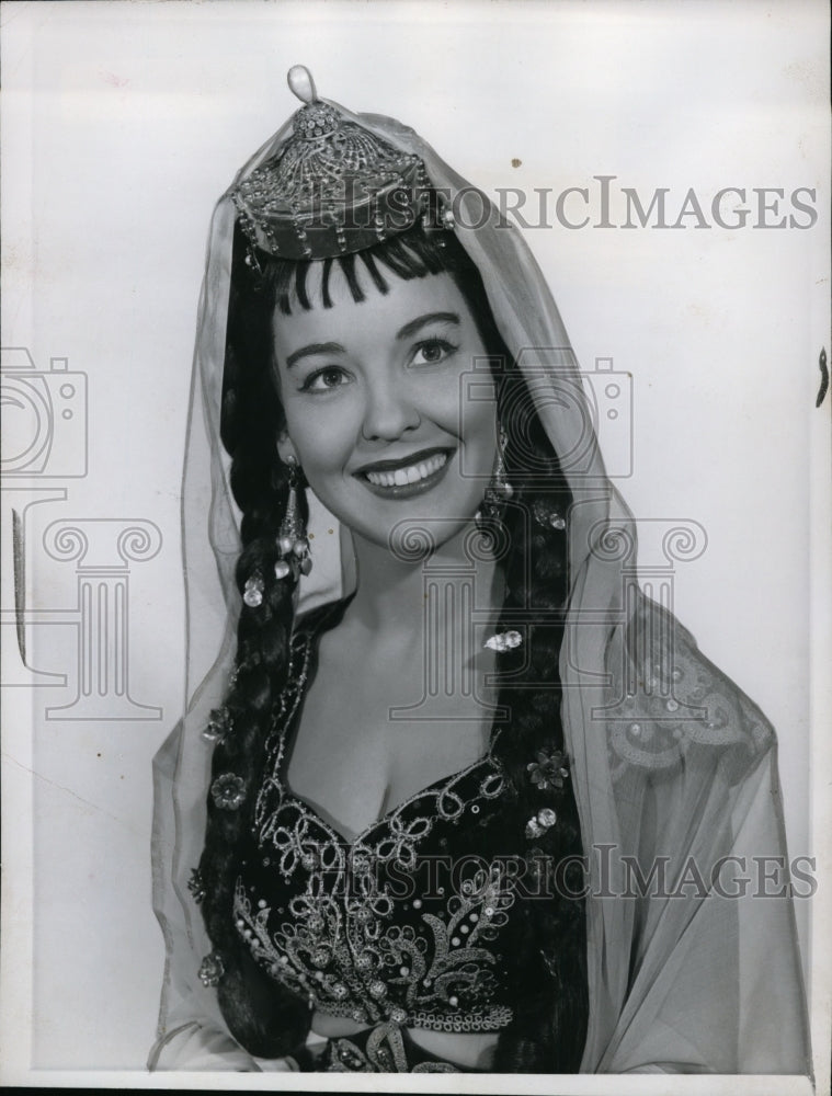 1958, Sue England in " The Land of Green Ginger." - cvb05592 - Historic Images