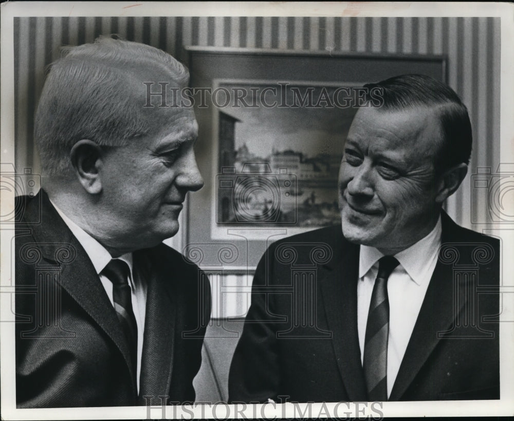 1967 Walter P. Reuther on the right - Historic Images