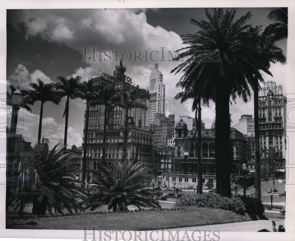 1954 Press Photo View of midtown Sao Paulo, Brazil, founded in 1554. - Historic Images