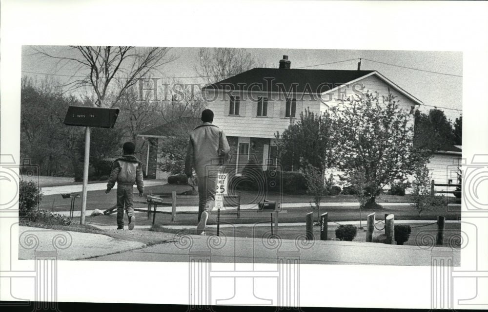 1984 Press Photo Oakwood, Ohio. - cvb06125 - Historic Images