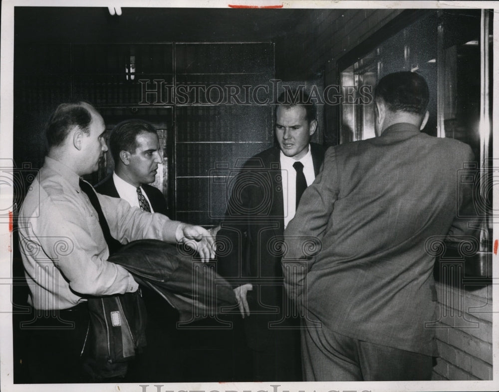 1954 Press Photo Dr. Sam Sheppard Trial. - cvb06187 - Historic Images