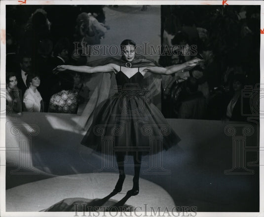 1981 Press Photo Fashion Designers. - cvb06204 - Historic Images