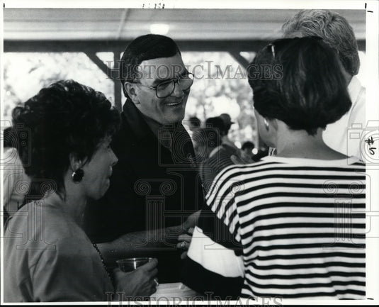 1991 Press Photo Alex Machaskee. - cvb06232 - Historic Images