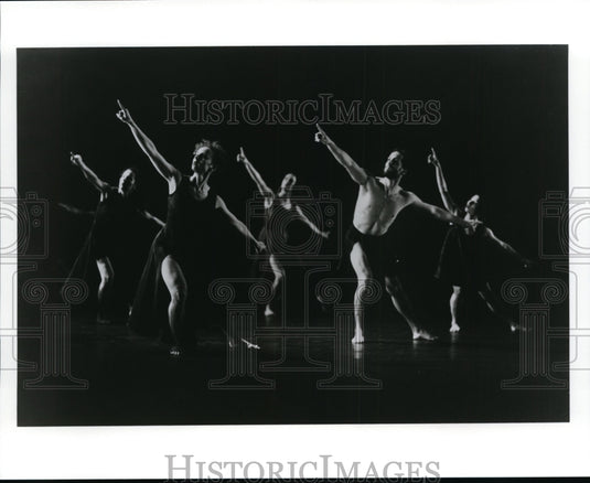1998 Press Photo Mark Morris Dance Group. - cvb06277 - Historic Images
