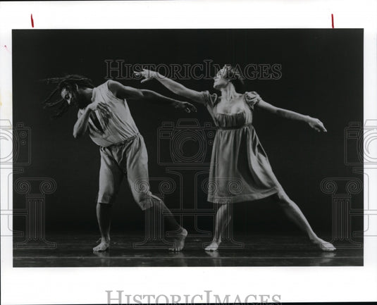 1997 Press Photo Mark Morris Dance Group. A Spell - cvb06280 - Historic Images